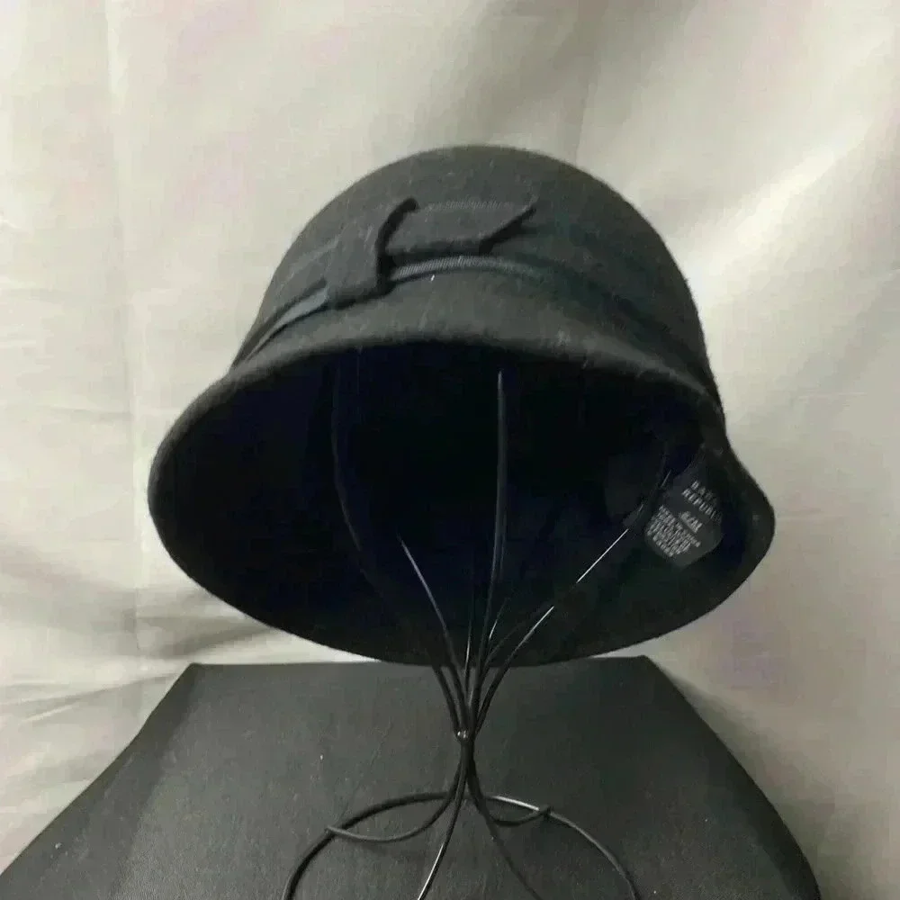BANANA REPUBLIC WOMENS S/M BLACK WOOL  DOWNTON ABBEY STYLE HAT  VINTAGE‎ LOOK